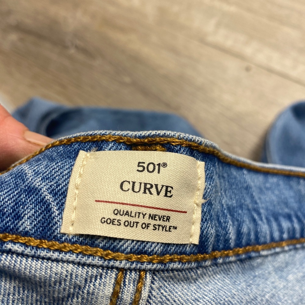 Levis 501 Curve Jeans Womens 29 Light Wash High Rise Straight Leg Denim Casual - Picture 6 of 10